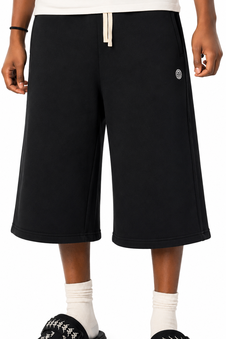 Happi Black Relaxed Drawstring Three-quarter Sweatpants